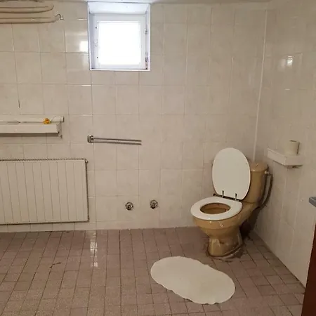 Bytova Jednotka V Sukromnom Dome * Tatranska Strba